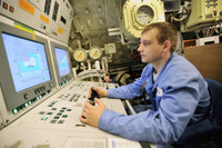 Tàu ngầm Nga âm thầm áp sát bờ biển khiến Hải quân Mỹ bối rối