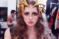 [ẢNH] Những cô gái có khuôn mặt khả ái nhưng thân hình lực sĩ gây choáng váng