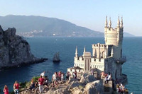 [ẢNH] Những công trình 'cheo leo' trên vách đá nổi tiếng trên thế giới