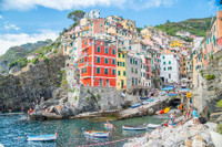 [ẢNH] Những công trình 'cheo leo' trên vách đá nổi tiếng trên thế giới