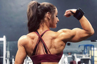 [ẢNH] Những cô gái có khuôn mặt khả ái nhưng thân hình lực sĩ gây choáng váng