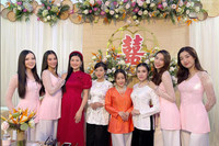 [ẢNH] Đám cưới miền Tây đặc biệt của Á hậu Thúy An: Nhà trai đi thuyền, cô dâu vàng đeo ‘trĩu cổ’, dàn phù dâu toàn Hoa hậu