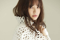 [ẢNH] Hành trình nhan sắc từ đẹp tự nhiên đến 'xấu nhân tạo' của nữ diễn viên Yoon Eun Hye