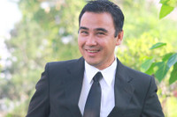 [ẢNH] MC Quyền Linh ở tuổi 52: Tổ ấm bình yên, sống giản dị dù tài sản ‘kếch xù’