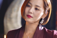 [ẢNH] Eugene- 'huyền thoại nhan sắc Kpop' giờ sống ra sao?