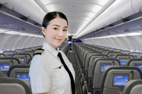 [ẢNH] Những nghệ sĩ Việt bất ngờ ‘bẻ lái’ làm phi công