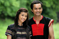 [ẢNH] Những nghệ sĩ Việt bất ngờ ‘bẻ lái’ làm phi công