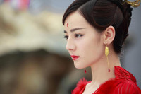 [ẢNH] Giải mã sức hút của ‘mỹ nhân Tân Cương’ Địch Lệ Nhiệt Ba