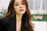 [ẢNH] Chân dung 2 mỹ nhân Việt có màn 'đá chéo sân' gây tranh cãi nhất showbiz