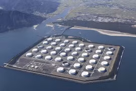 Nhật Bản xem xét hỗ trợ châu Á đảm bảo nguồn dầu thô