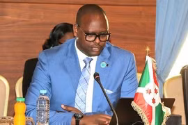 Phát hiện Bộ trưởng Truyền thông Burundi tử vong trong ô tô