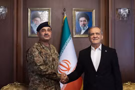 Vị Tư lệnh quân đội Pakistan nổi lên là nhà hòa giải xung đột ở Iran