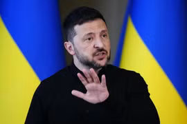 Tổng thống Ukraine phản hồi đề xuất ngừng bắn của Nga 