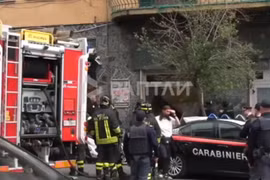 Cướp ngân hàng ở Italy, hàng chục người bị bắt làm con tin