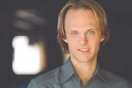 Nhà nghiên cứu UFO nổi tiếng đột ngột qua đời tại Mỹ 