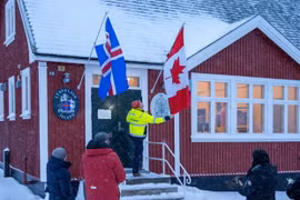 Canada, Pháp mở Lãnh sự quán tại đảo Greenland của Đan Mạch