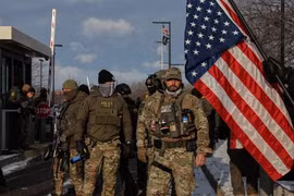 Biểu tình phản đối Mỹ cử nhân viên ICE đến Thế vận hội Mùa đông ở Milan