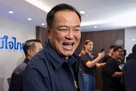 Đảng của Thủ tướng Thái Lan Anutin Charnvirakul giành chiến thắng tổng tuyển cử