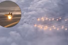 Xem chiến đấu cơ các nước Bắc Âu bay trình diễn chào đón Giáng sinh