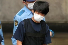 Công tố viên đề nghị án tù chung thân đối với kẻ bắn chết ông Abe Shinzo