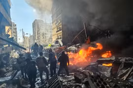 Israel tấn công khiến hàng trăm người chết ở Lebanon, Iran thề sẽ trả thù