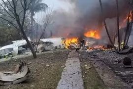 Brazil: Máy bay lao vào nhà hàng khiến 4 người thiệt mạng