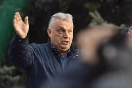 Thủ tướng Hungary hối thúc EU dỡ bỏ trừng phạt năng lượng Nga