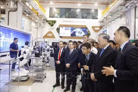 Tổng Bí thư, Chủ tịch nước Tô Lâm thăm Nhà máy mẫu cho công nghệ sản xuất tiên tiến