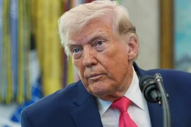 Tỷ lệ ủng hộ Tổng thống Trump giảm xuống mức thấp nhất trong cả hai nhiệm kỳ 