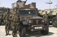 >> Israel cung cấp vũ khí 'khủng' cho Azerbaijan >> Azerbaijan sẽ thay thế AK bằng Tavor