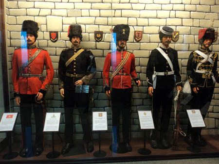 Các binh chủng quân đội Anh thời cận đại ở phòng thứ 2. Các binh chủng quân đội Anh thời cận đại ở phòng thứ 2.