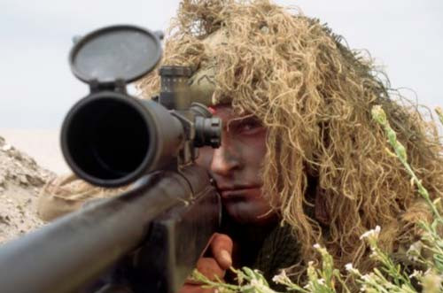 Lực lượng Navy SEAL số 6 từng tiêu diệt trùm khủng bố bin Laden. Họ thường được Chính phủ giao cho những nhiệm vụ vô cùng khó khăn và đã lập nên những chiến tích lớn cho Mỹ. Những nhân vật tinh nhuệ trong lực lượng biệt kích hải quân Mỹ. Navy SEAL trong bài tập với sóng biển đại dương. Những binh sĩ trong Navy SEAL nằm trong nước lạnh cắt da cắt thịt ở một bãi biển thuộc Coronado, California. Một bài tập của Navy SEAL. Hai đặc nhiệm Navy SEAL tập luyện ở Lake Worth, Florida. Các đặc nhiệm Navy SEAL trải qua tuần địa ngục khó khăn, bao gồm 132 giờ tập luyện gian khổ. Navy SEAL tập luyện trên bãi cát. Một trong những bài tập dưới nước của Navy SEAL, họ bị trói chân, trói tay khi luyện tập. Bài tập chịu hơi cay của lực lượng tinh nhuệ Navy SEAL. Có những lúc phải ngụy trang như thế này. Xem biệt kích hải quân Mỹ khổ luyện