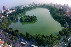 Hà Nội miễn phí xe buýt vào Vành đai 1 trong một năm để thực hiện Vùng phát thải thấp