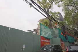 Chủ đầu tư công trình 65 Cảm Hội bị phạt 165 triệu đồng vì thi công không phép, gây bụi