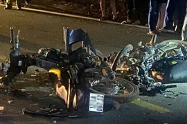 Hai xe máy đối đầu trong đêm trên quốc lộ 4B khiến 4 thanh niên tử vong