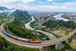 Vì sao Bộ Xây dựng đề xuất giảm 27km tuyến đường sắt Lào Cai- Hà Nội-Hải Phòng?