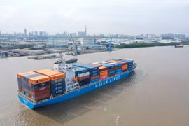 Tàu biển Việt Nam được giảm 10% giá dịch vụ hoa tiêu hàng hải