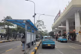 Vận tải khách liên tỉnh đang đánh mất thị phần do chậm thay đổi