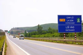 Khởi công mở rộng cao tốc Cam Lộ- La Sơn lên 4 làn xe vào ngày 19-12