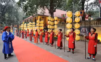 Cận cảnh những hình ảnh nghi lễ “Tống cựu nghinh tân” ở Hà Nội