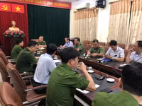 Những hình ảnh trong vụ cháy quán karaoke khiến 3 người lính cứu hỏa hy sinh