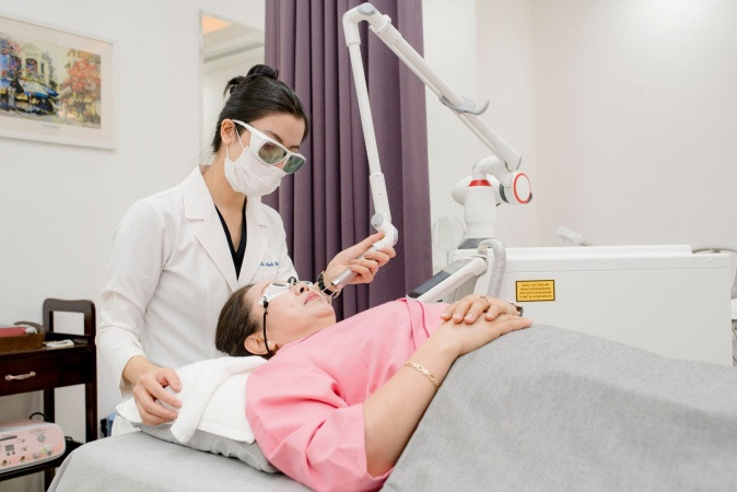 Vinmec - View sử dụng các công nghệ trị liệu cao cấp trẻ hóa da