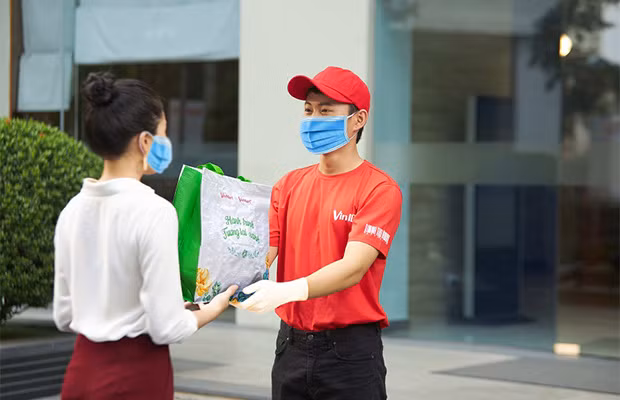 Đi chợ Online của VinID là giải pháp đi chợ an toàn, giúp người dân an tâm hơn trong mùa dịch.