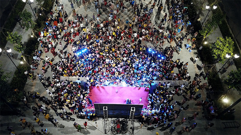 Những công viên chủ đề tại Sun Grand City New An Thoi hứa hẹn trở thành điểm sinh hoạt văn hóa của người dân và du khách. Những công viên chủ đề tại Sun Grand City New An Thoi hứa hẹn trở thành điểm sinh hoạt văn hóa của người dân và du khách.