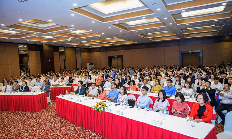 Toàn cảnh lễ trao học bổng của VinIF sáng 23/11/2020