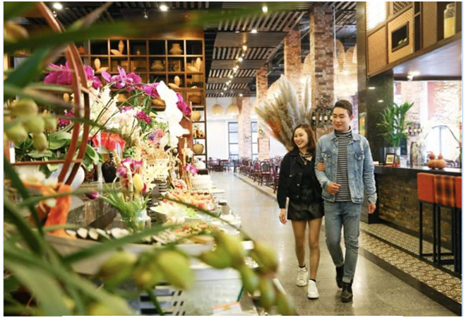 Buffet tại nhà hàng Vân Sam thuộc KDL Sun World Fansipan Legend Buffet tại nhà hàng Vân Sam thuộc KDL Sun World Fansipan Legend