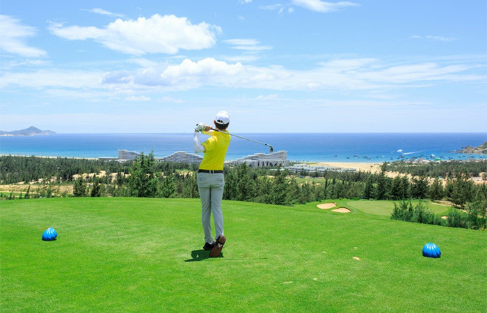 Sân golf tại FLC Quy Nhơn thuộc top 3 sân golf đẹp nhất châu Á Sân golf tại FLC Quy Nhơn thuộc top 3 sân golf đẹp nhất châu Á