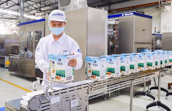 Quí 1/2021 doanh thu xuất khẩu của Vinamilk tăng trưởng trên 8% với nhiều tin tích cực từ các thị trường nước ngoài Quí 1/2021 doanh thu xuất khẩu của Vinamilk tăng trưởng trên 8% với nhiều tin tích cực từ các thị trường nước ngoài