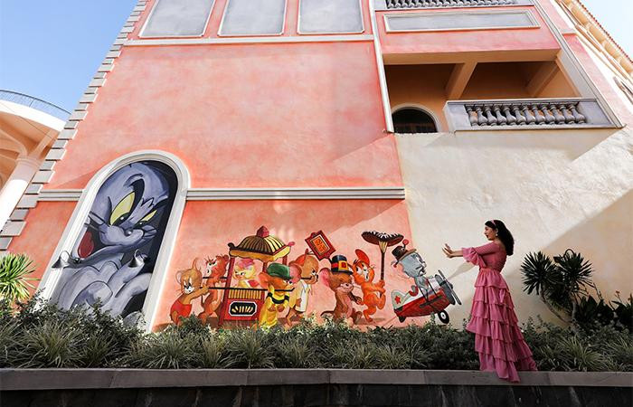 Sự sáng tạo không giới hạn của các bức tranh tường tại “thị trấn Địa Trung Hải” là cảm hứng mới cho du khách đến với đảo Ngọc Sự sáng tạo không giới hạn của các bức tranh tường tại “thị trấn Địa Trung Hải” là cảm hứng mới cho du khách đến với đảo Ngọc