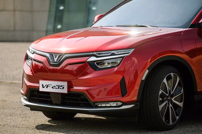 VinFast VF e35